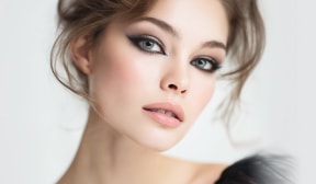 Макияж в стиле Mur Mur Noir: любовь с первого взгляда!